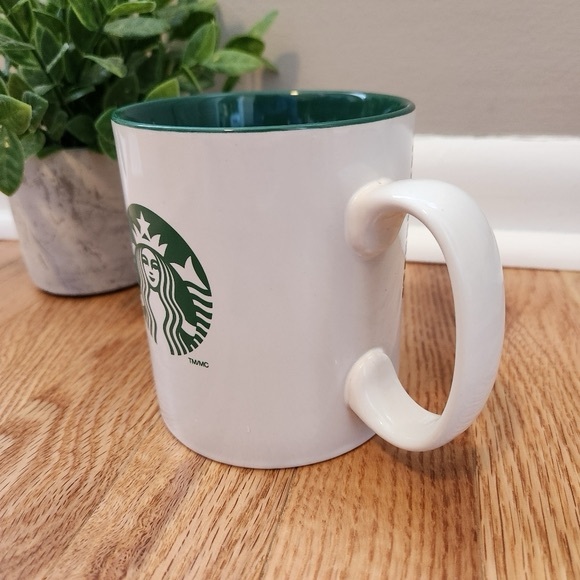 Starbucks Classic White And Green Mermaid Logo 2012 558Ml Ceramic Mug - Picture 7 of 7